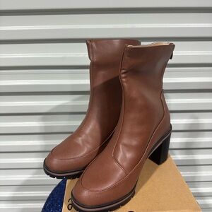Women's Brown Mid-Calf Block Heel Boots